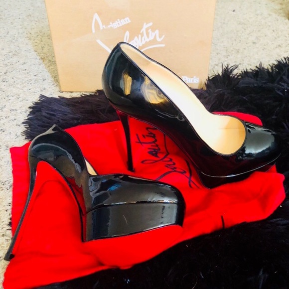Christian Louboutin Black Patent Leather Pumps - Picture 1 of 6